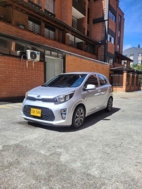 Kia PICANTO 2018 (1)