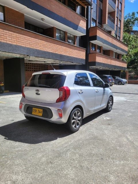 Kia PICANTO 2018 (3)